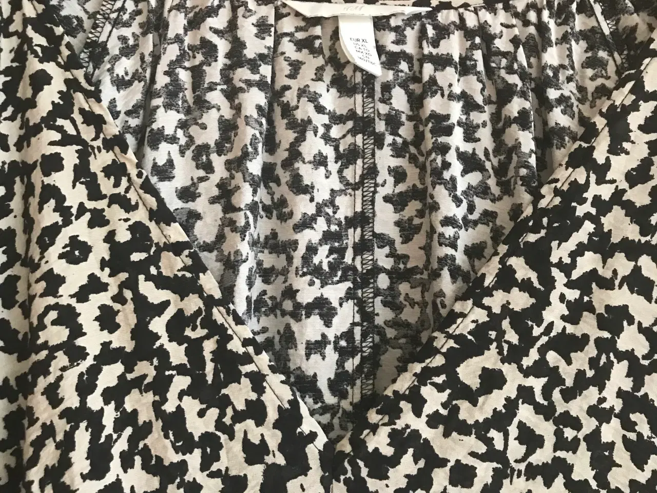 Billede 3 - H&M kjole m. dyreprint str. XL