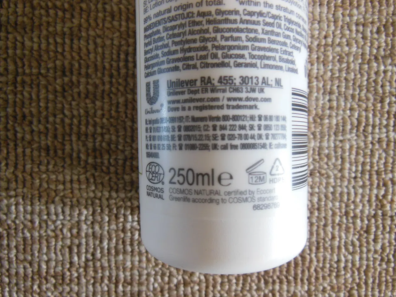 Billede 3 - 2 stk- HEL NYE - Body Lotion, 30 kr. stk.