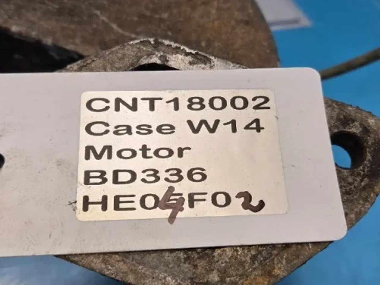 Billede 12 - Case BD336 Udstødningmanifold A154149