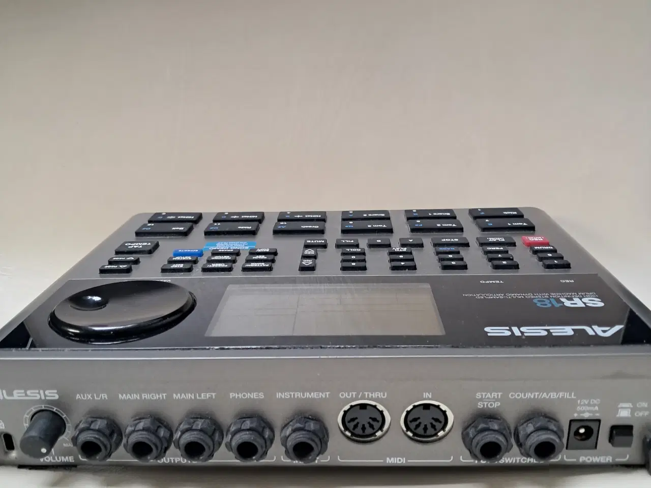 Billede 2 - Trommemaskine Alesis SR 18
