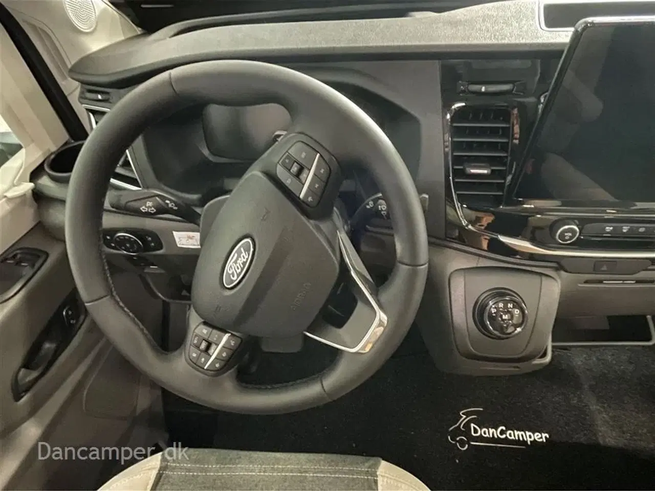 Billede 8 - 2026 - Chausson Titanium 627 Enkeltsenge + hæve-/sænkeseng, 5 selepladser, 4 sovepladser med mulighed for 5, 165Hk Aut, 8-trin aut.