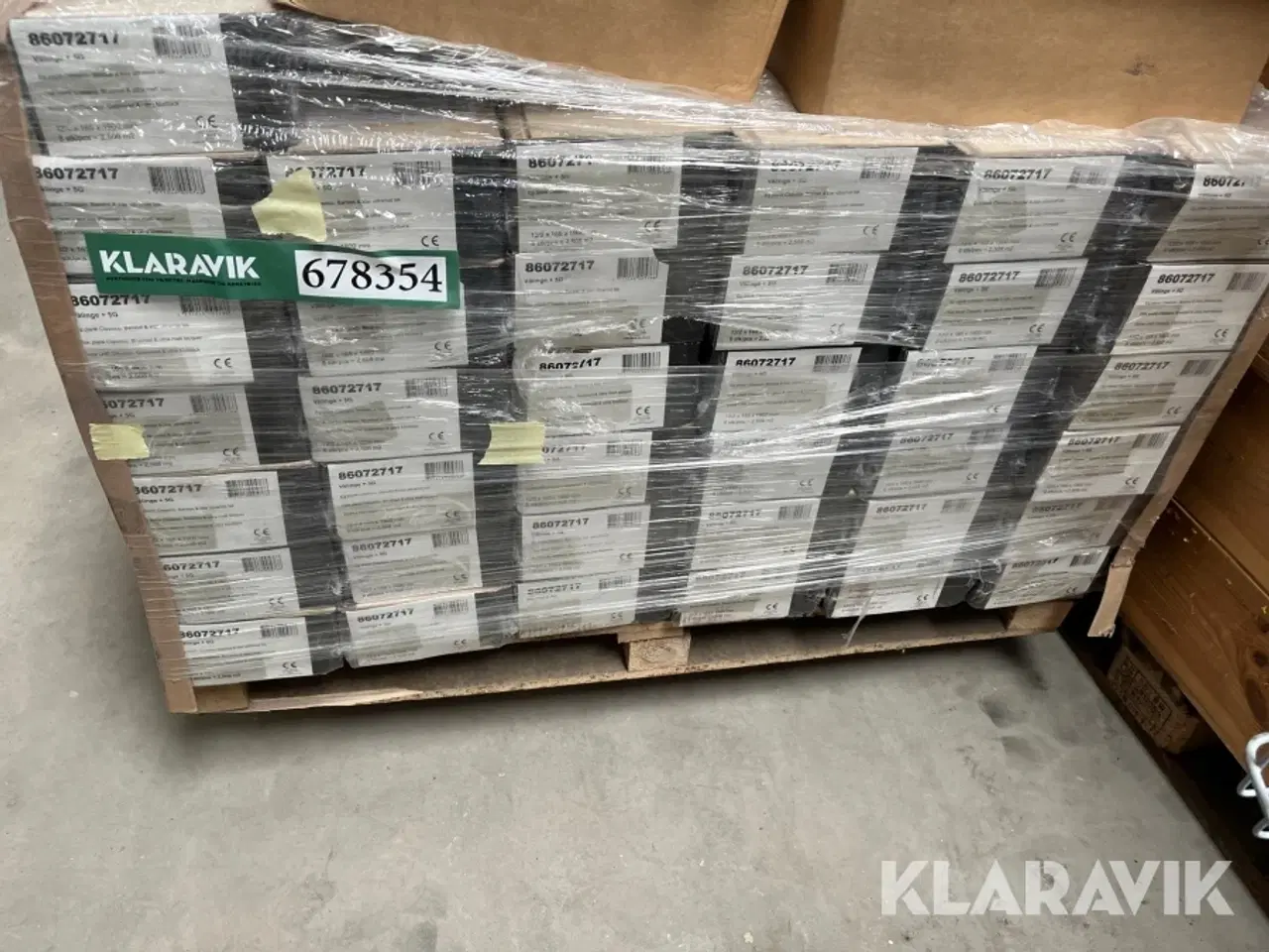 Billede 1 - Plankegulv Välinge Eg 110 m2