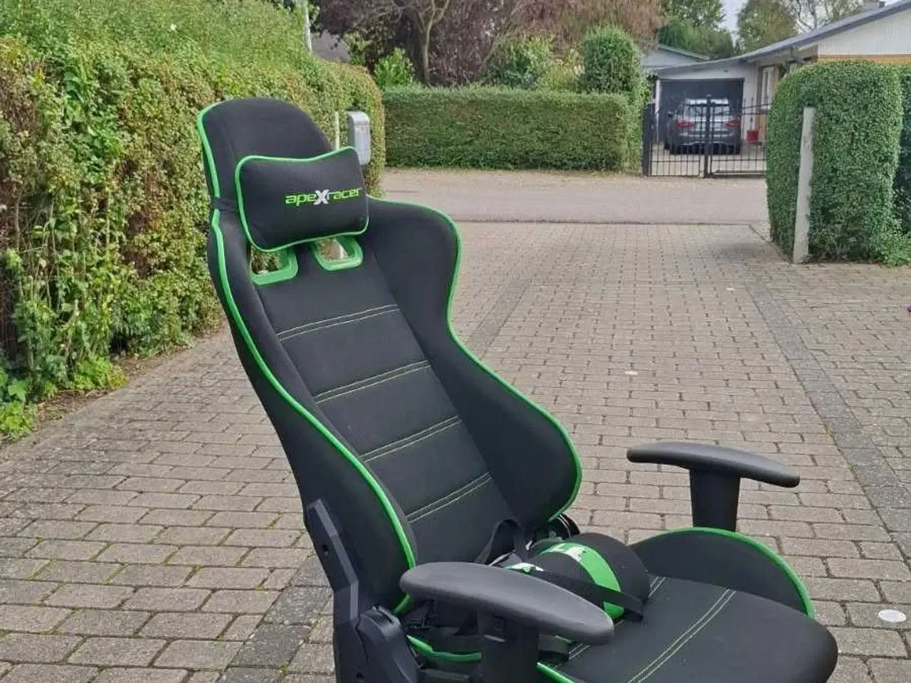 Billede 3 - Gamer stol fra Jysk (apeX racer)