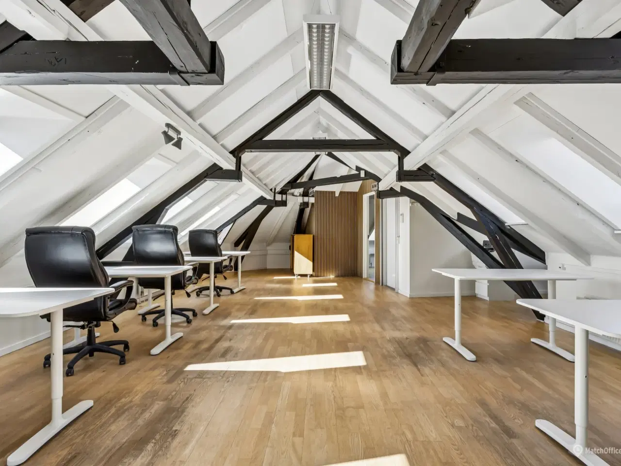 Billede 3 - Atmosfærefyldte kontorlokaler overfor Rådhuset i centrum af Kolding