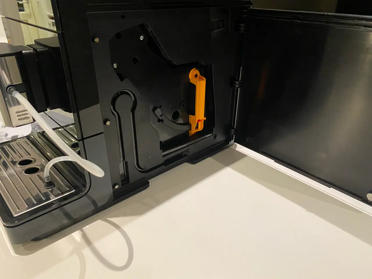 Billede 3 - Miele CM5310 Espressomaskine sort (Skal repareres)