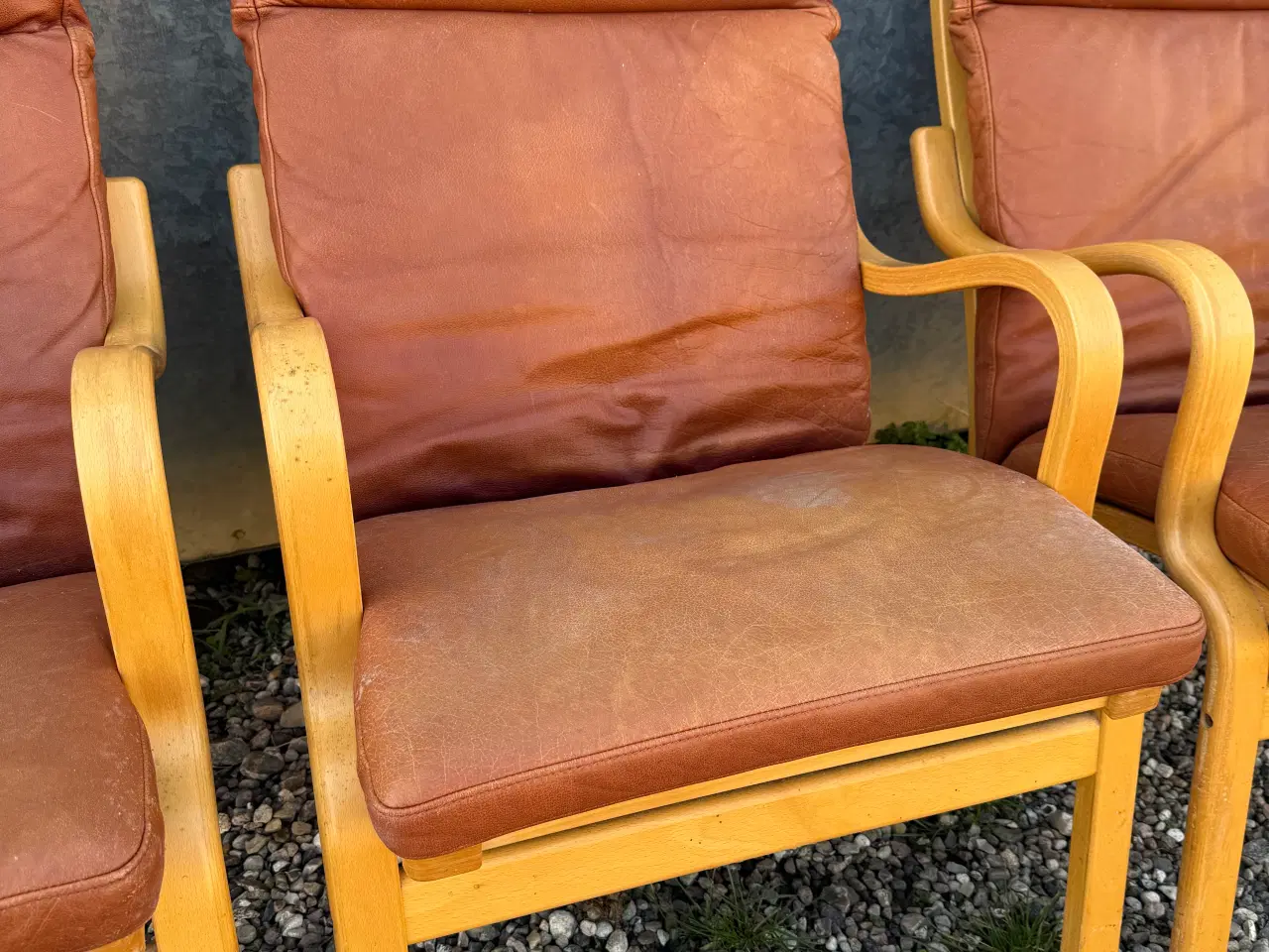 Billede 3 - STOUBY hvilestole i bøg m. Cognac farvet læder.