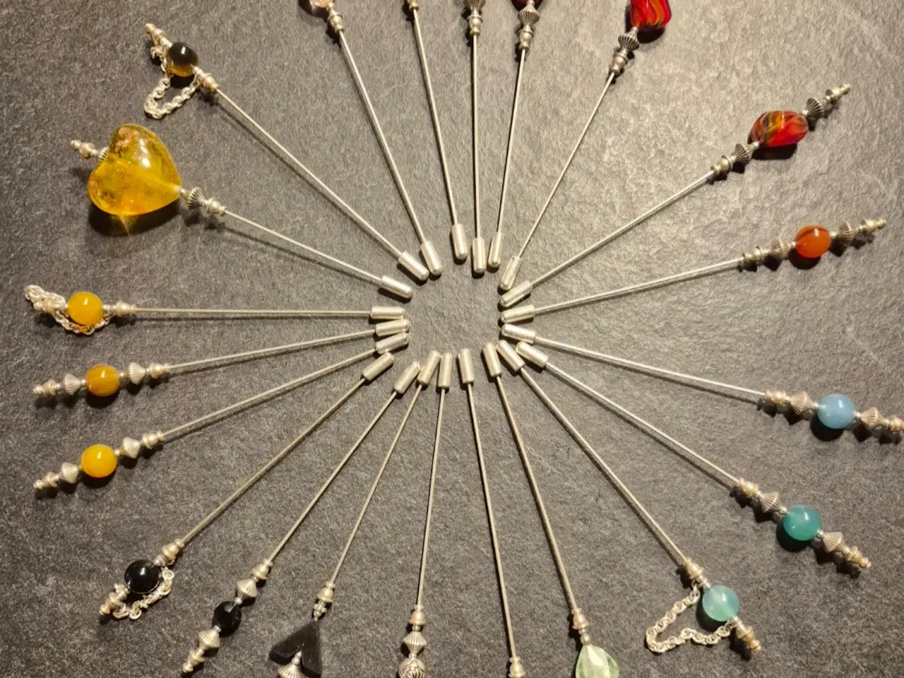 Billede 13 - Hattenåle med glaspynt