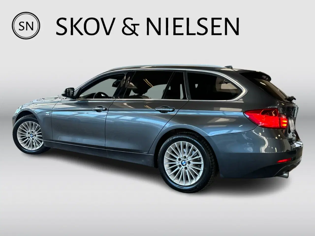 Billede 3 - BMW 320d 2,0 Touring Luxury Line xDrive aut.