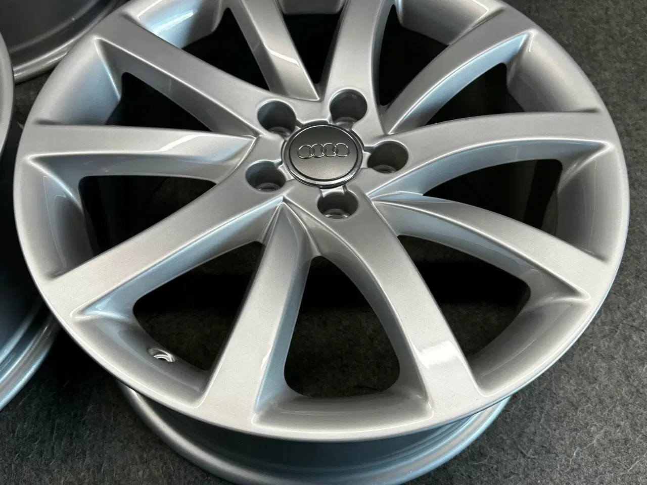 Billede 4 - AUDI A4 8K 8K0 B8 8.0" x 18" 5x112 ET 47