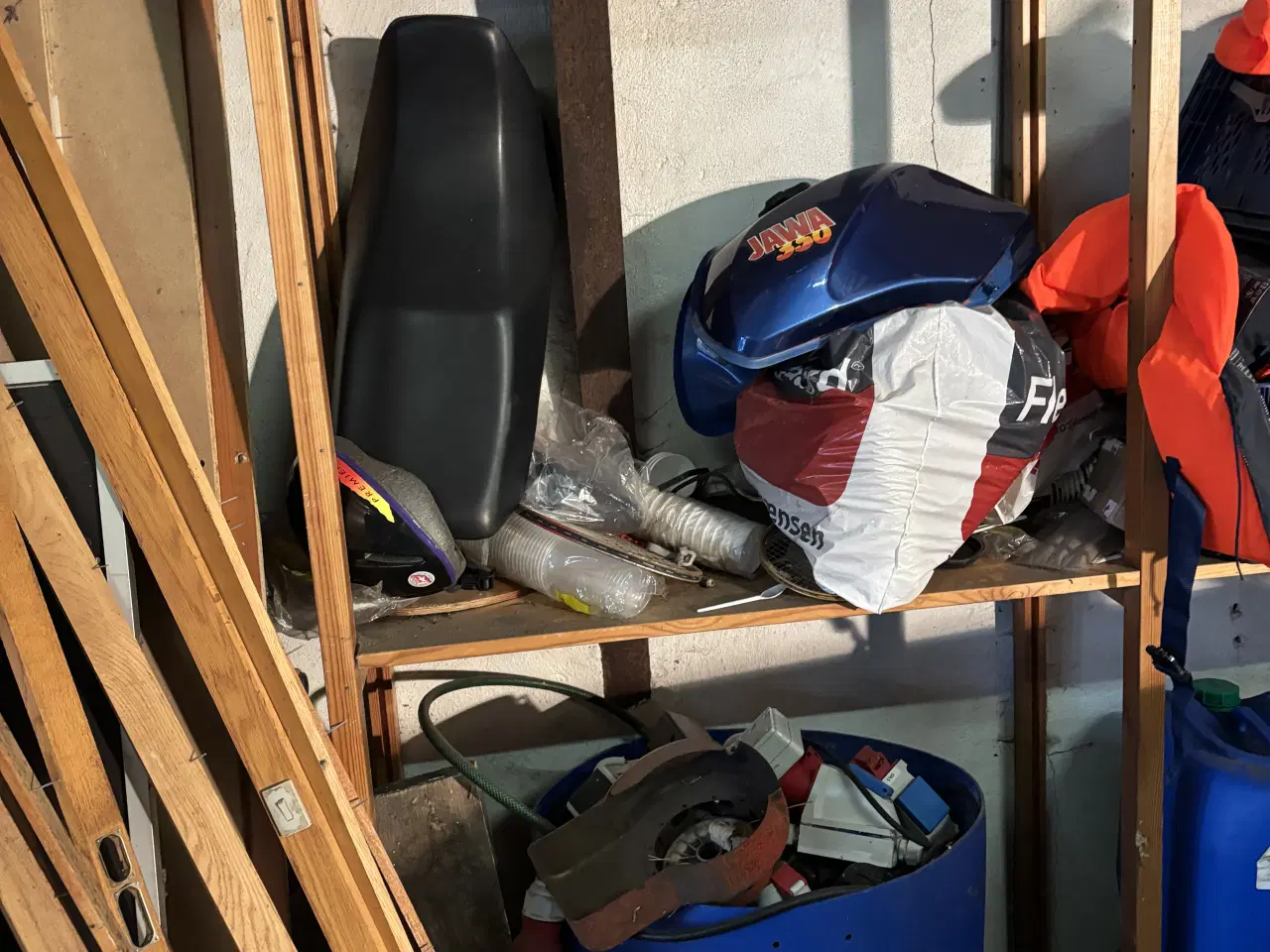 Billede 2 - Reservedele til Jawa