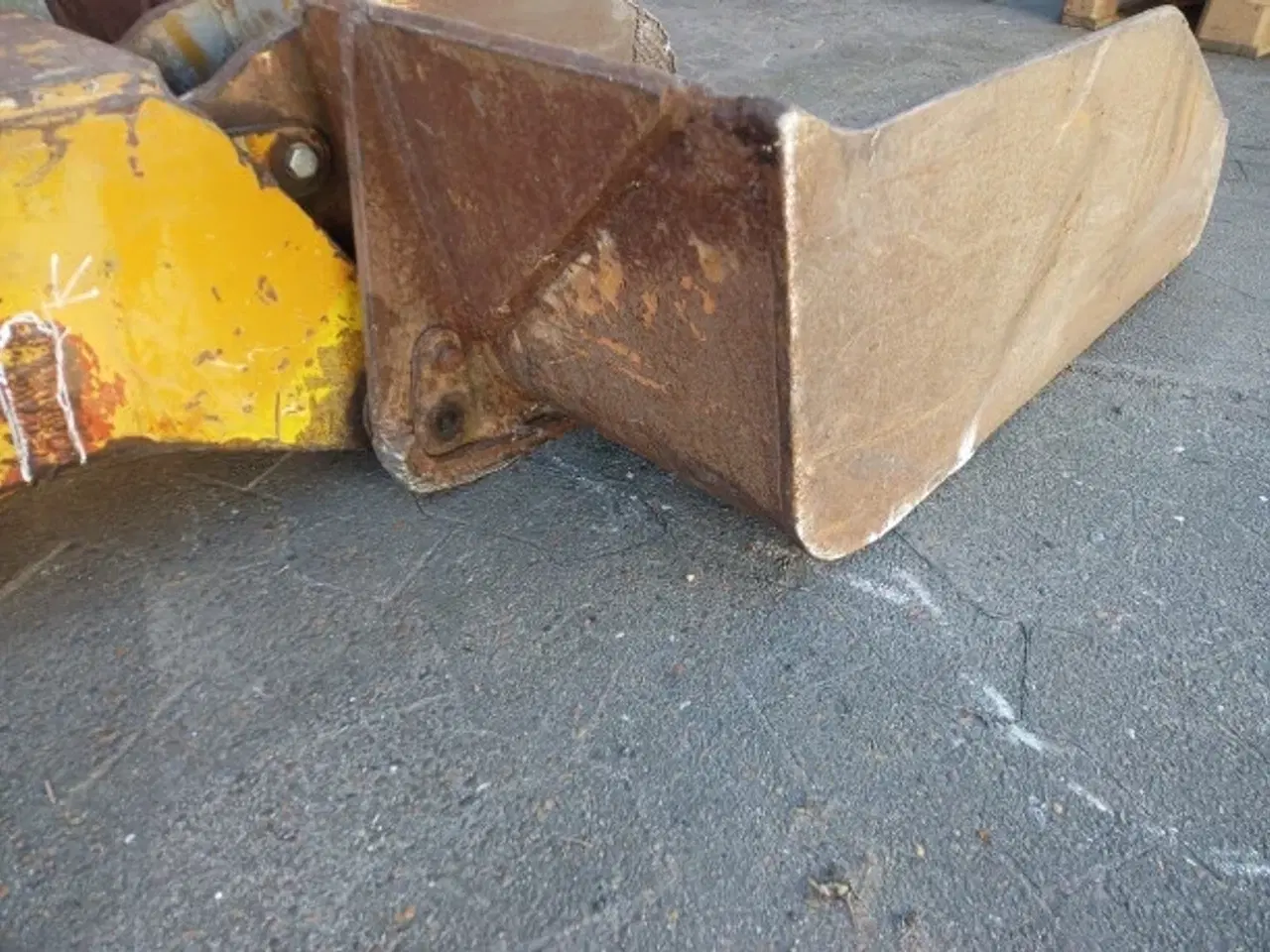 Billede 12 - Hydrema 906B Udskudsarm 