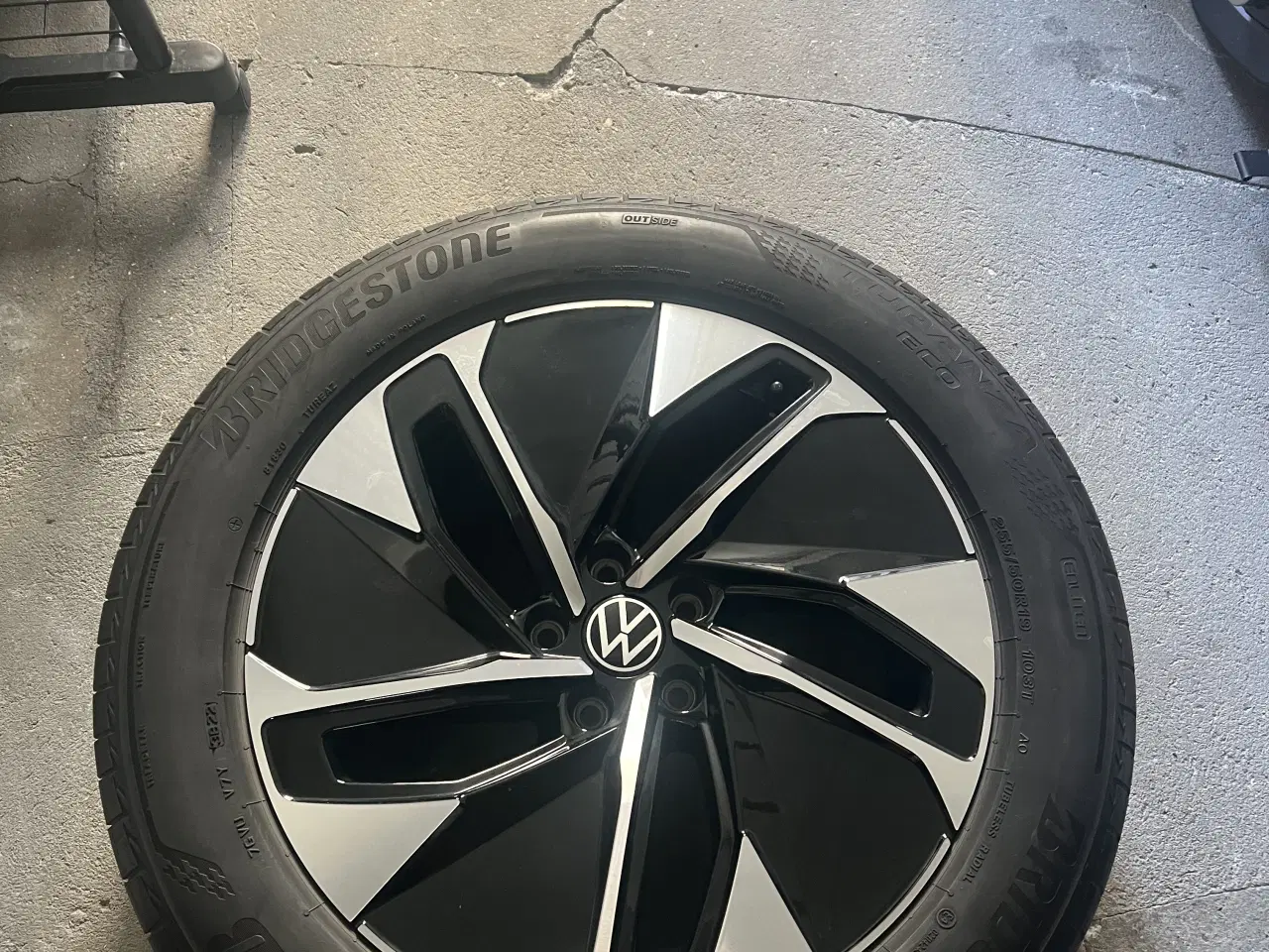 Billede 1 - 19” ORIGINALE VW ID.4/ID4 komplette sommerhjul