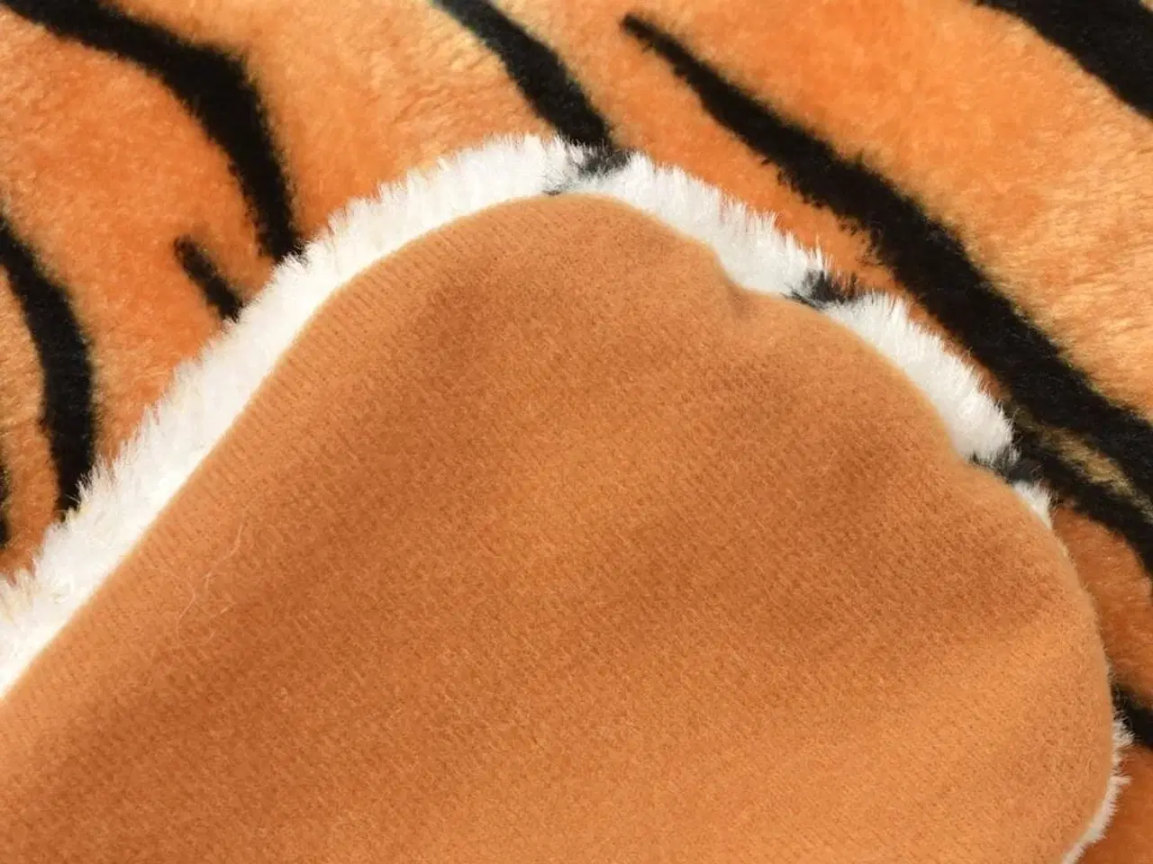 Billede 2 - Tigertæppe plys 144 cm brun