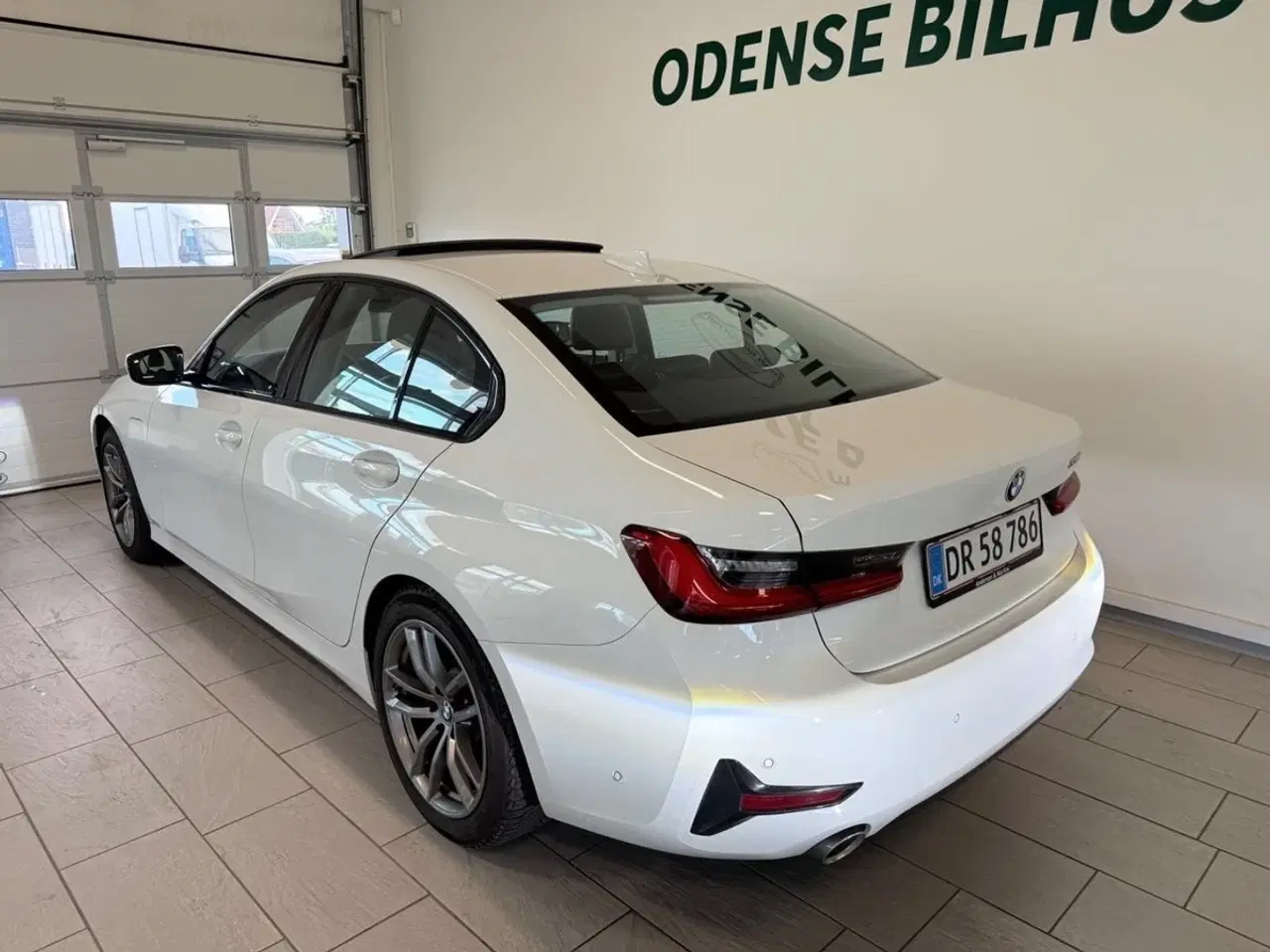 Billede 3 - BMW 330e 2,0 Sport Line aut.