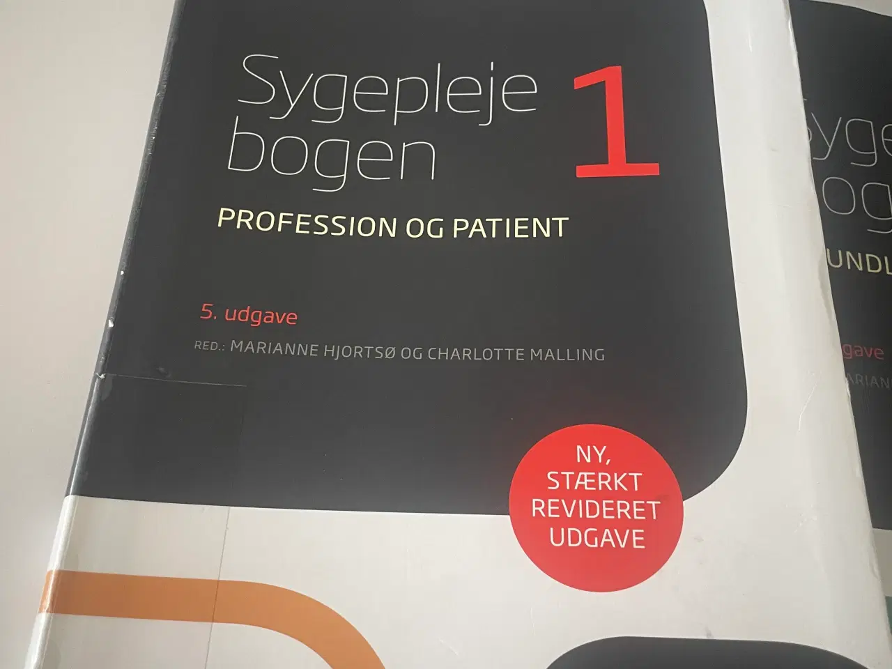 Billede 2 - Sygeplejerske bøger 