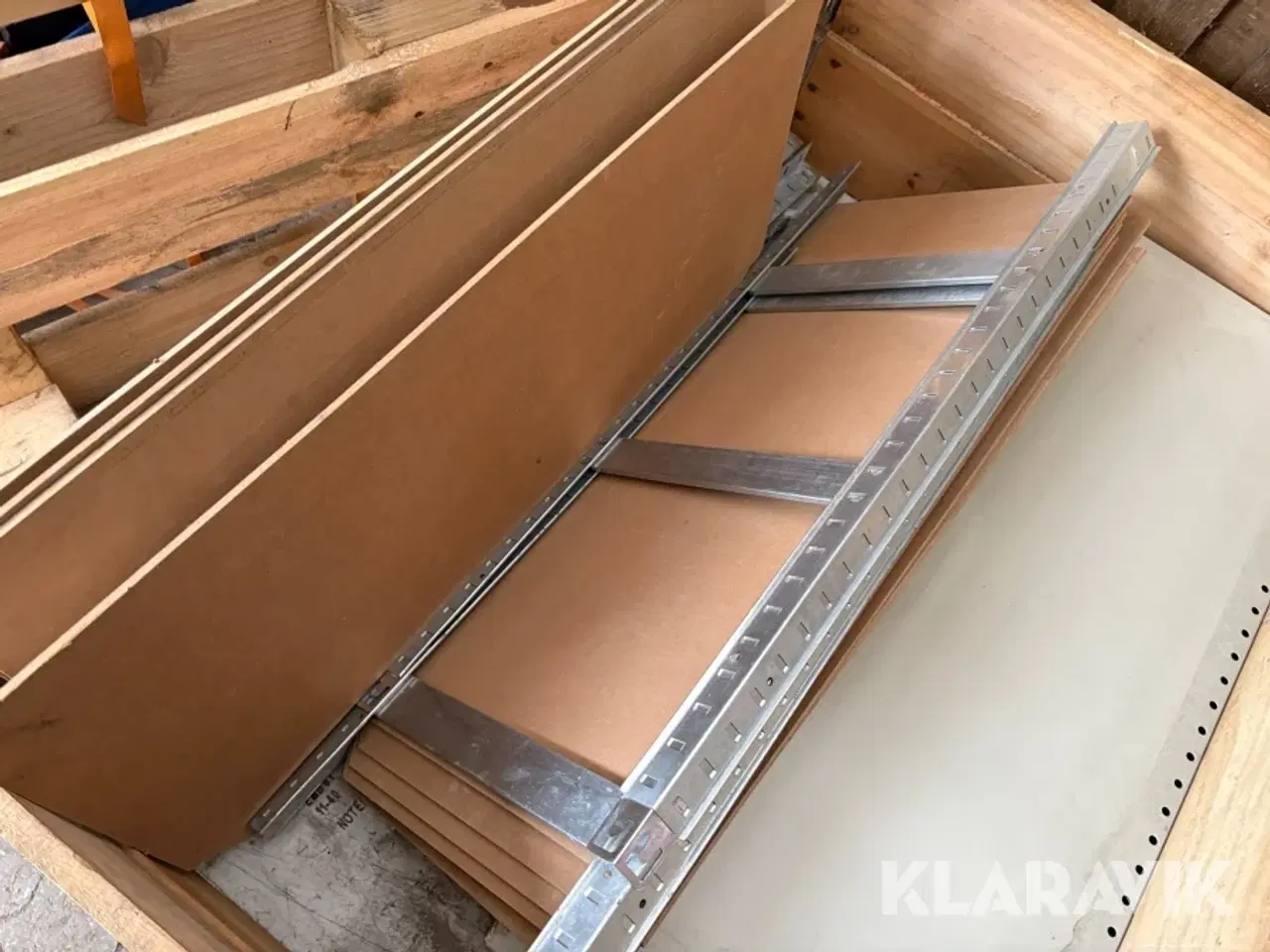 Billede 7 - Hylder og skinner - 1 palle