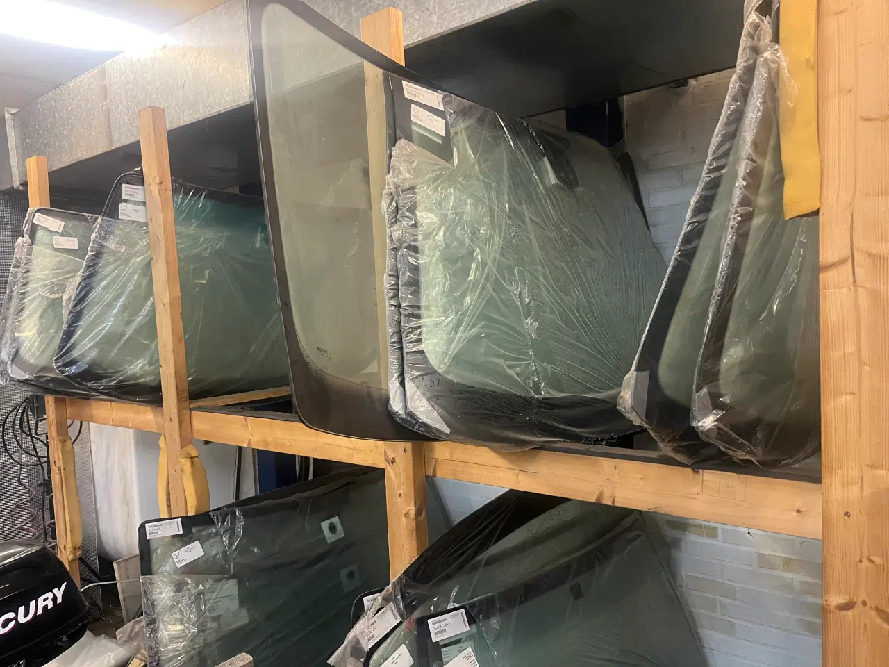 Billede 2 - Ny forruder kun 500kr pr stk