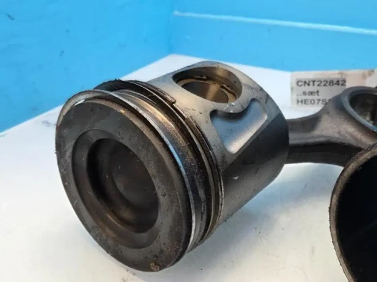 Billede 18 - Iveco  Cursor13   Stempel Sæt   8094840