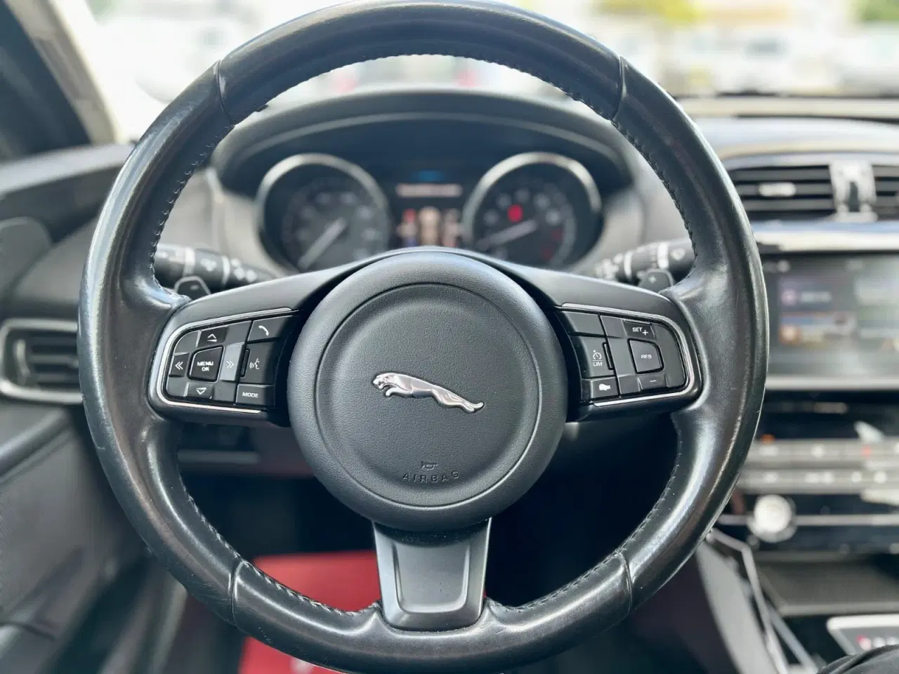 Billede 9 - Jaguar XE 2,0 P200 Prestige aut.