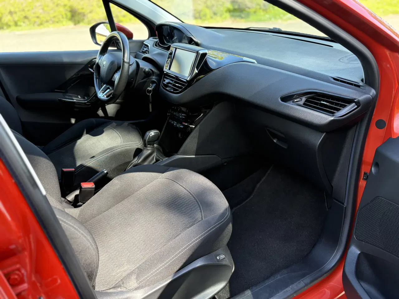 Billede 13 - Peugeot 208 1,6 BlueHDI 100HK 5D med partikelfilte