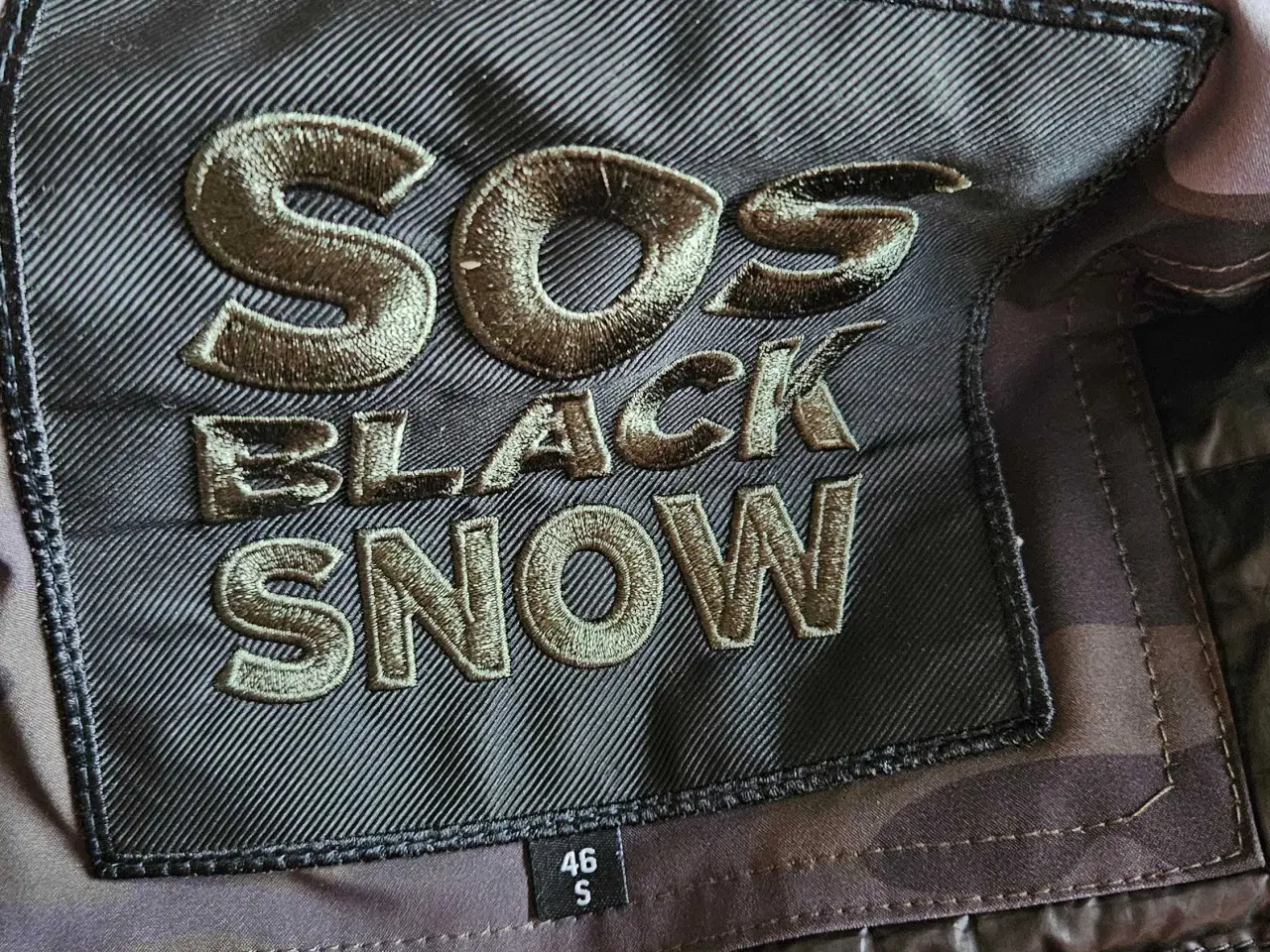 Billede 2 - Skijakke SOS