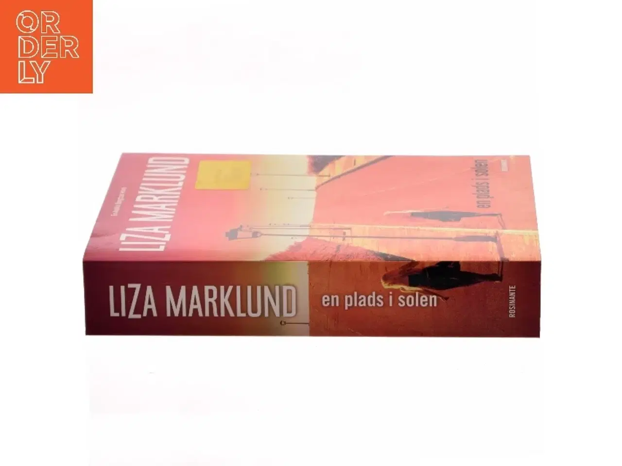 Billede 2 - En Plads I Solen af Liza Marklund (Bog)