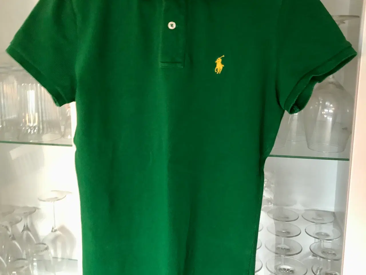 Billede 1 - Lækker grøn polo t-shirt.