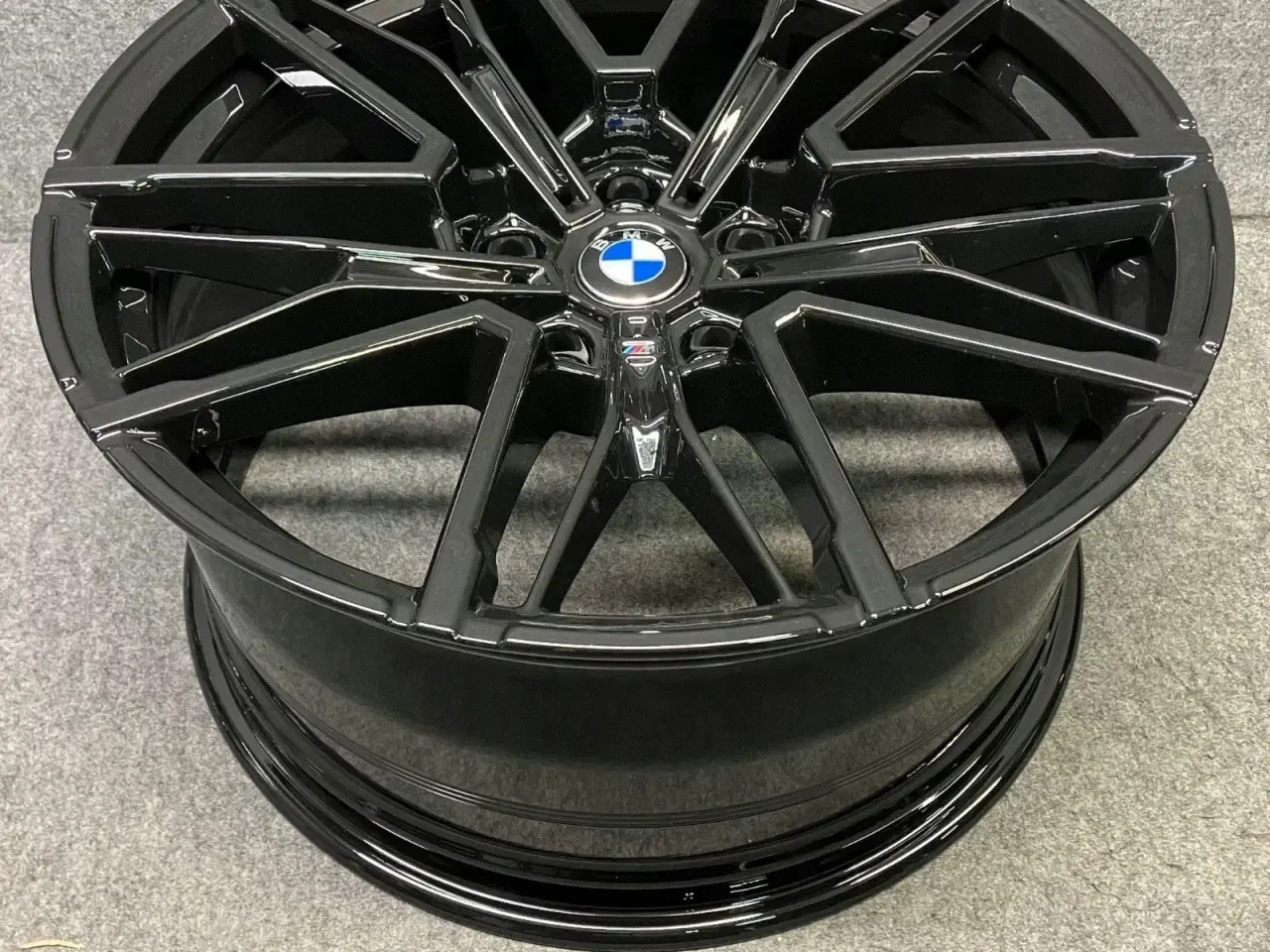 Billede 1 - ALUFÆLGE BMW M5 G90 951M 20"