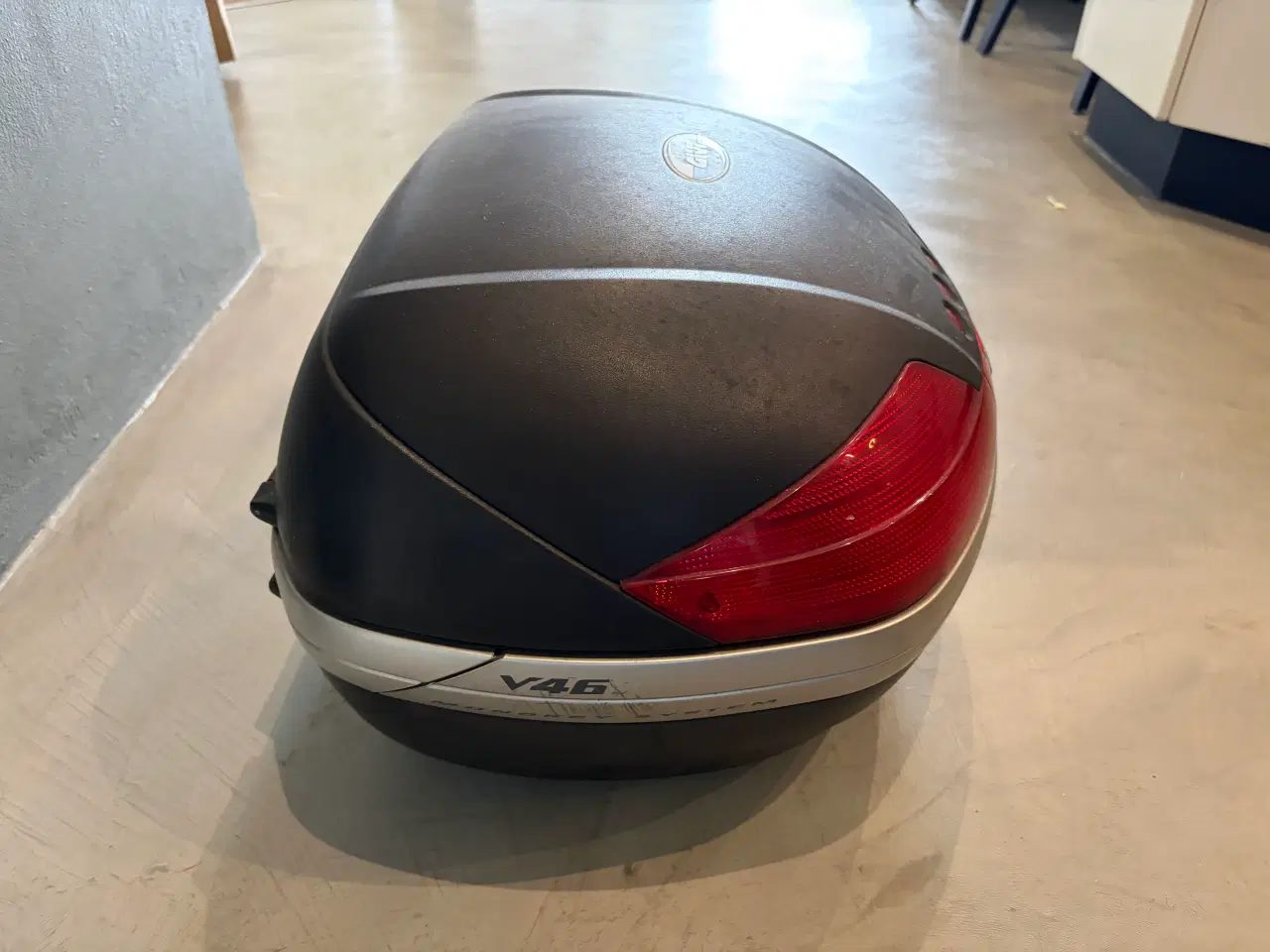 Billede 3 - GIVI topboks 46l