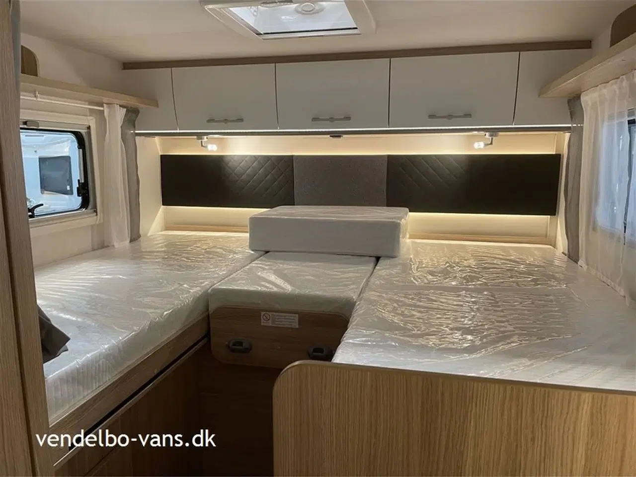 Billede 15 - 2023 - SunLight I 67S Aut.   Enkeltsenge - stor garage - 180 HK automatgear