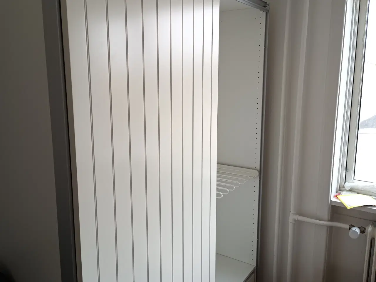 Billede 1 - Ikea klædeskab 