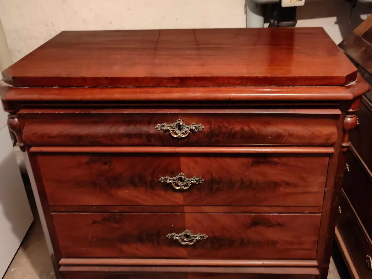 Billede 2 - gammel antik komode