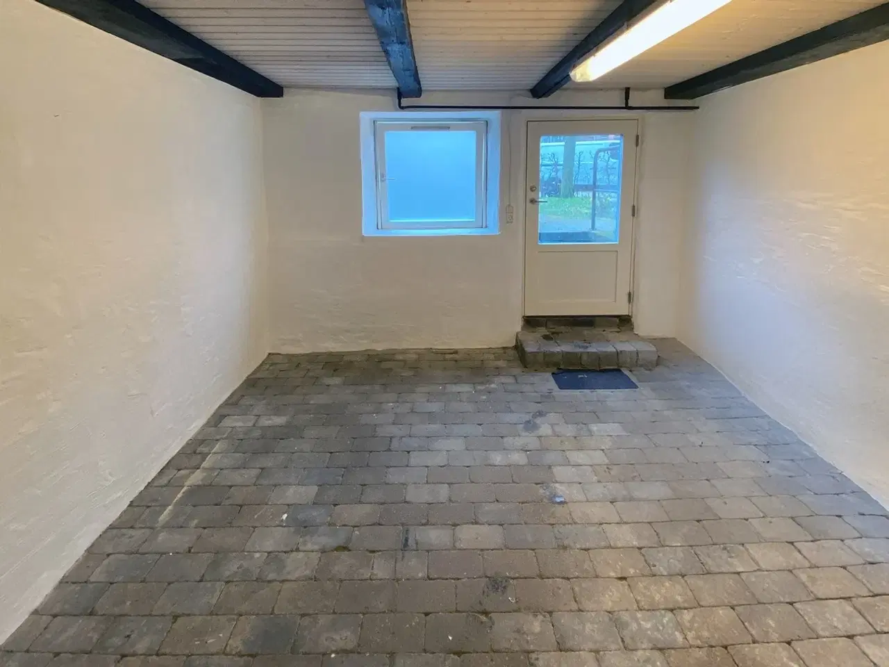 Billede 4 - Stort kælderrum udlejes som lager i Aalborg C!