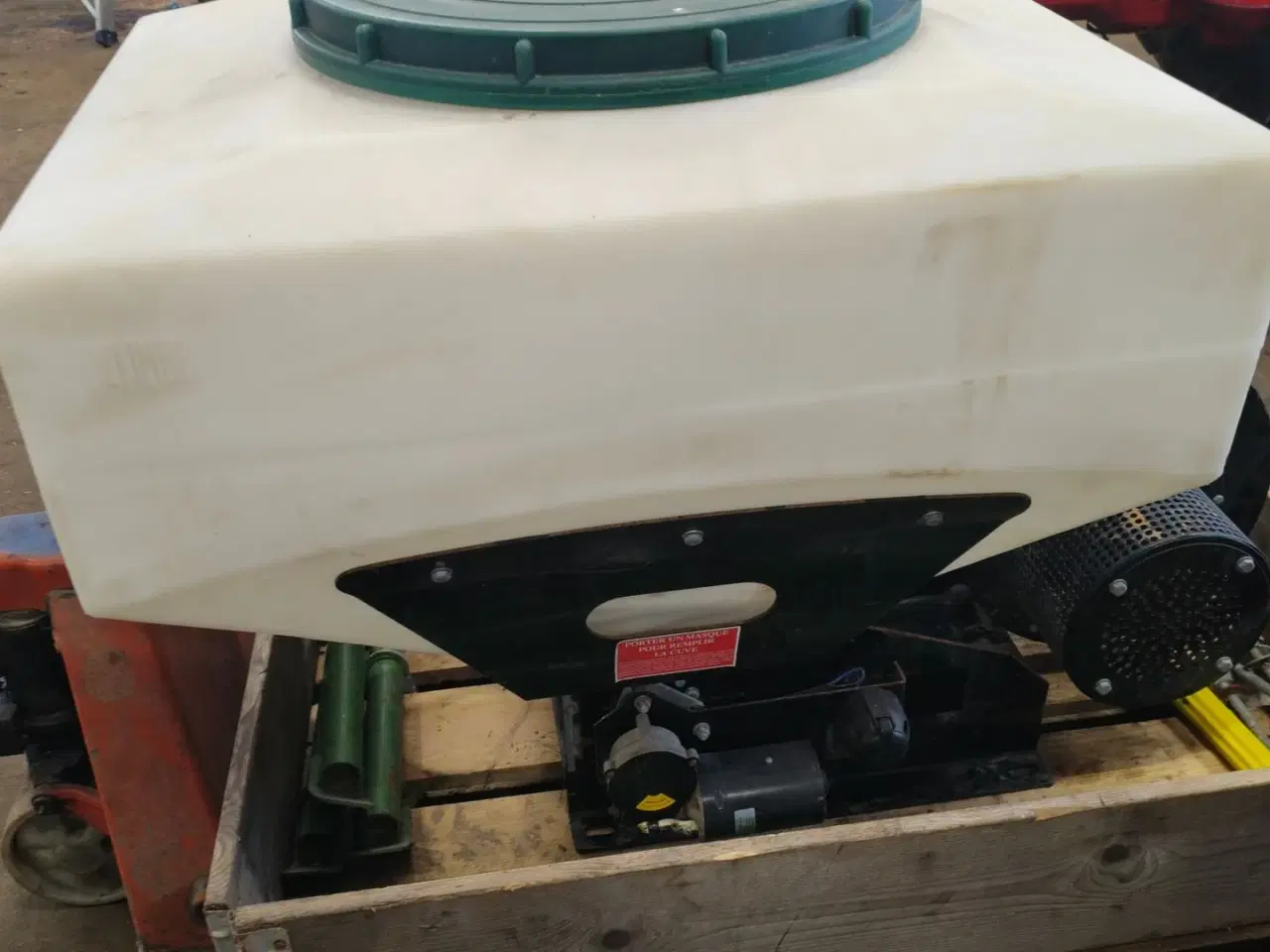 Billede 1 - Delimbe T18 Spreder til efterafgrøder