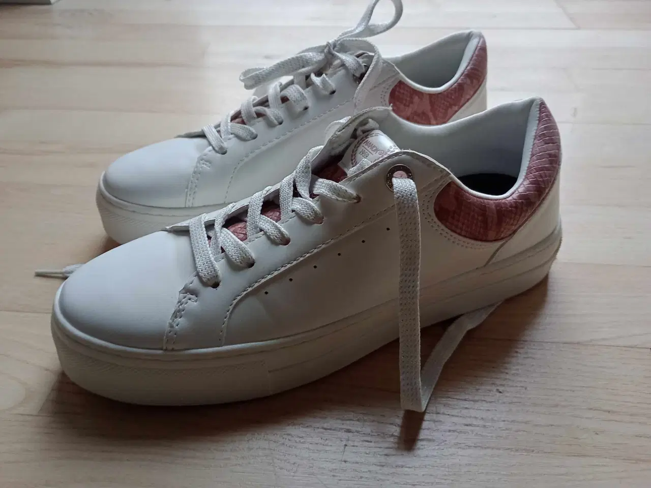 Billede 1 - Nanok sneakers, nye 