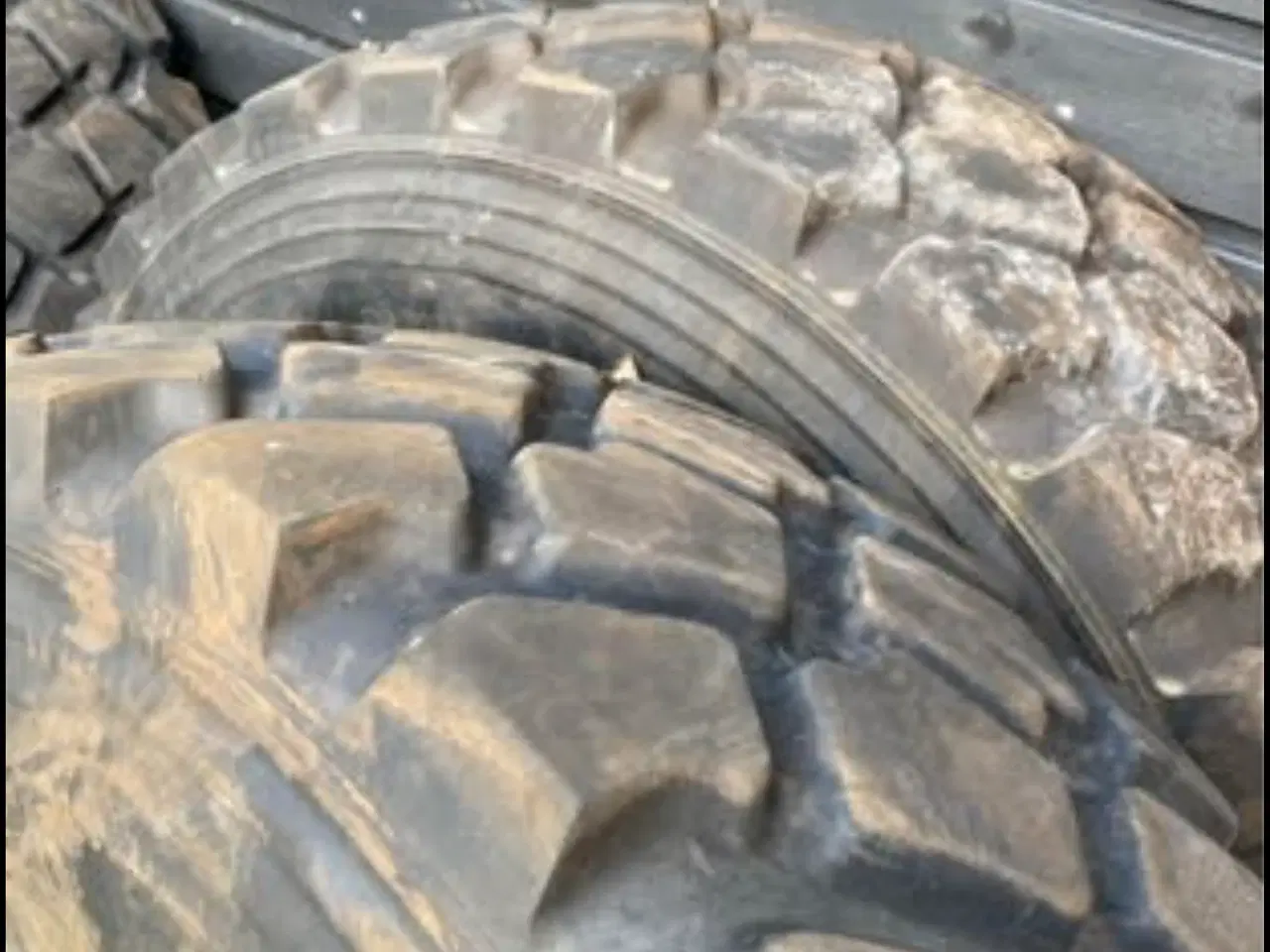 Billede 4 - 335/80R20 Michelin XZL 4 stk. dæk