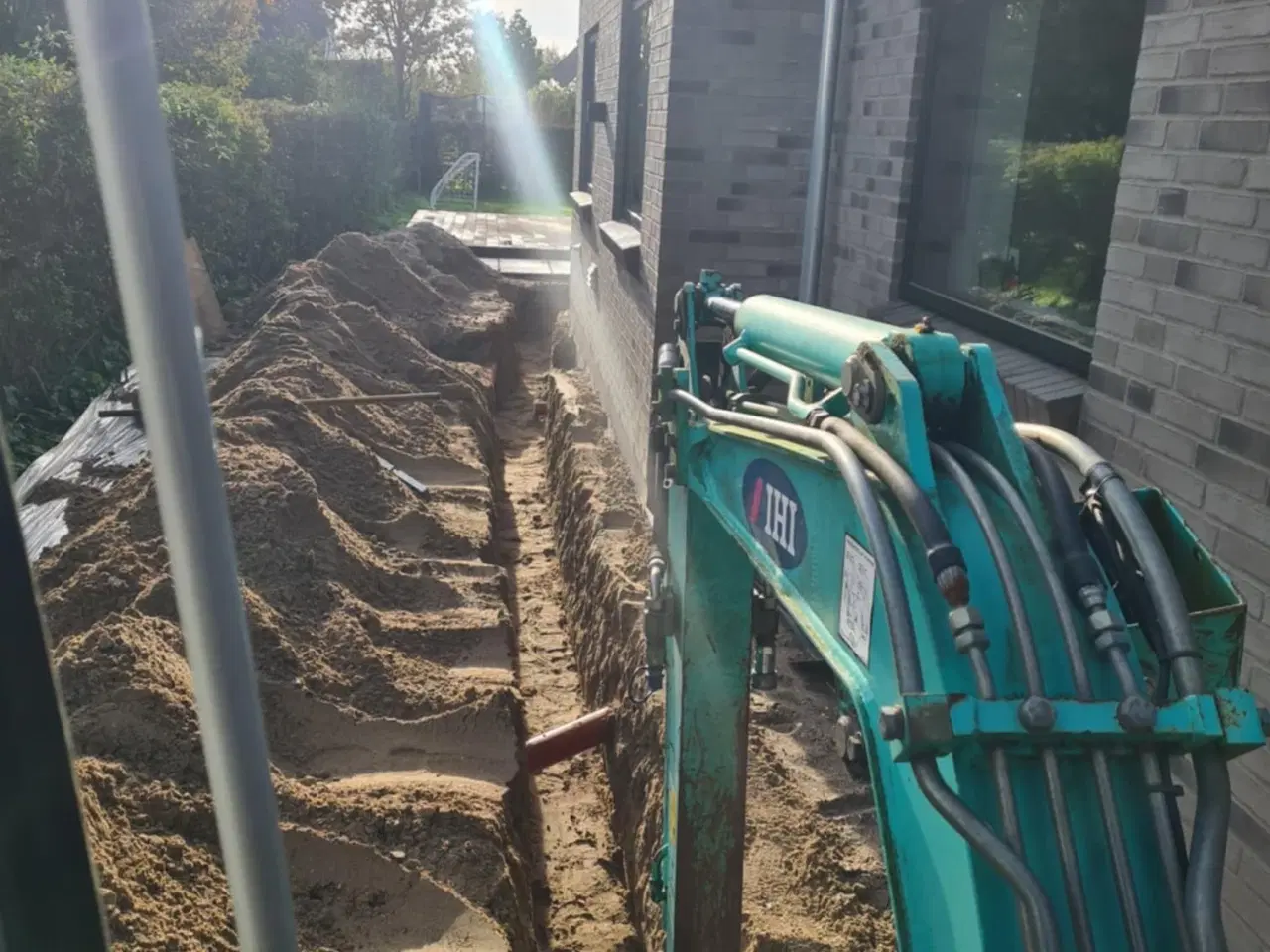 Billede 18 - Minigraver m. Fører