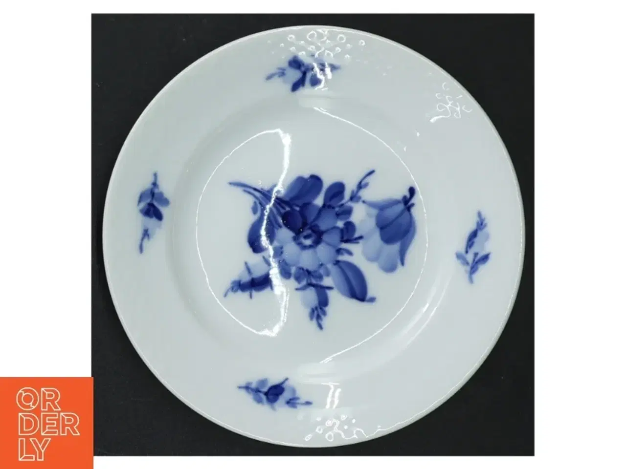 Billede 6 - 6 Porcelænsmiddagstallerkner med blåt blomstermønster fra Royal Copenhagen (str. 16 cm)