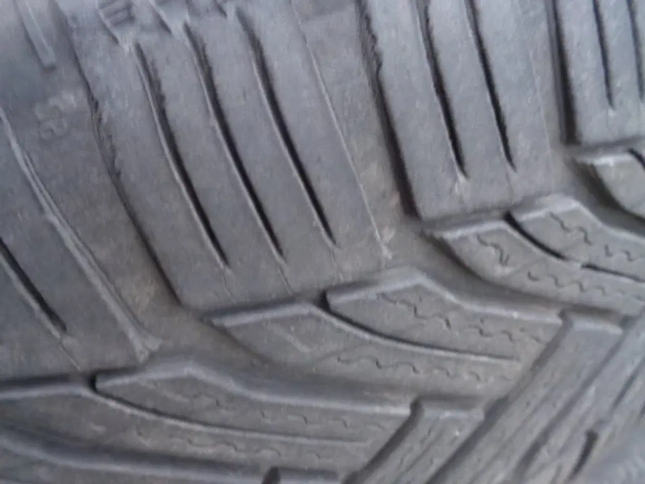 Billede 5 - 4 dæk på fælge
