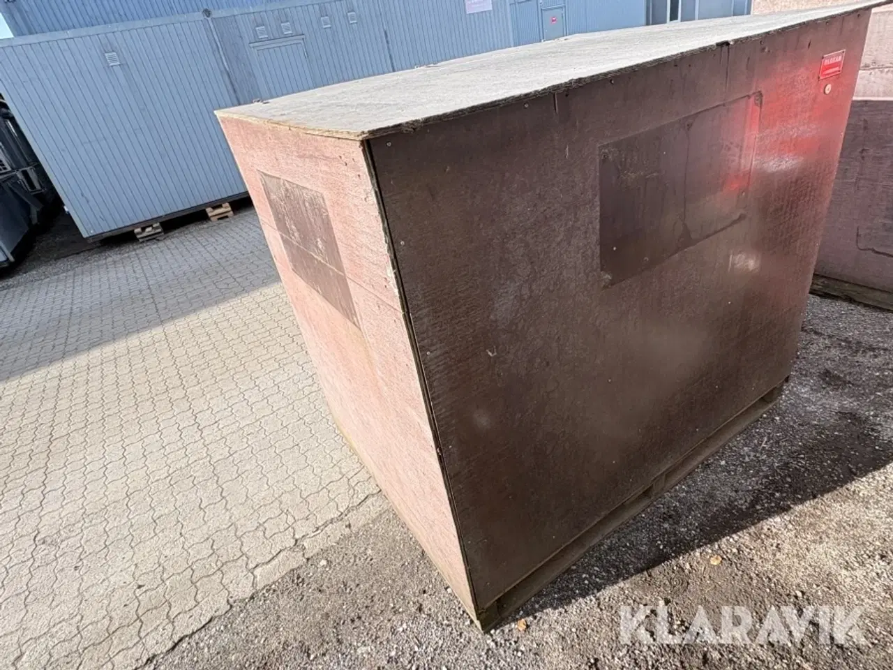 Billede 4 - Isoleret kasse med vandtank