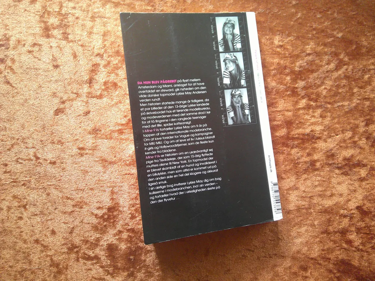 Billede 4 - Mine 9 liv, Lykke May, 