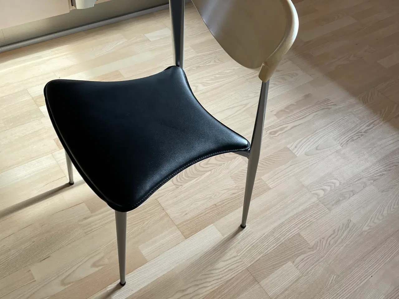 Billede 1 - 5 stk spisebordsstole
