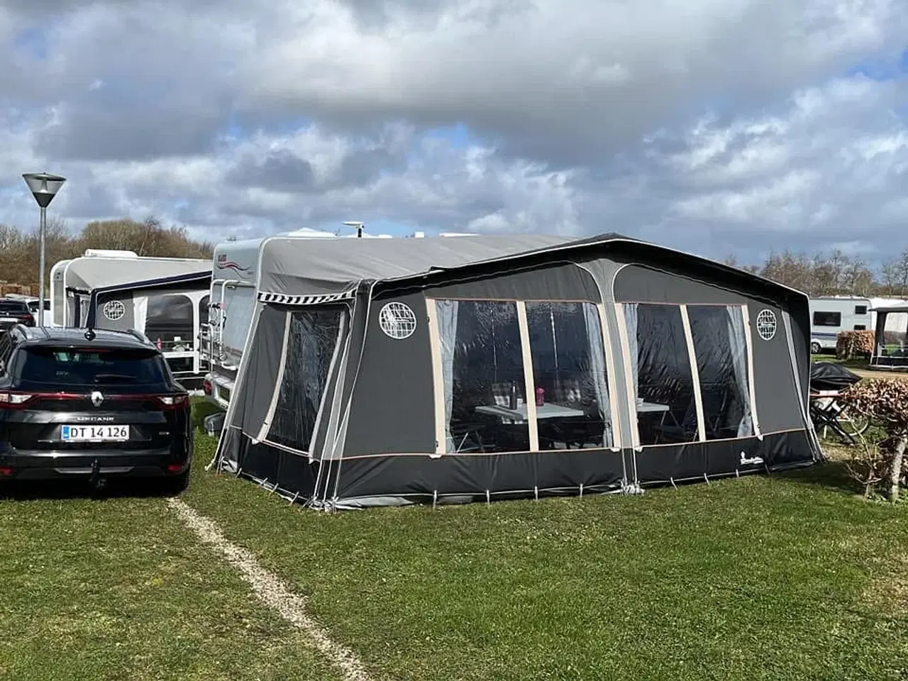 Billede 1 - Kabe SMARAGD 560 XL