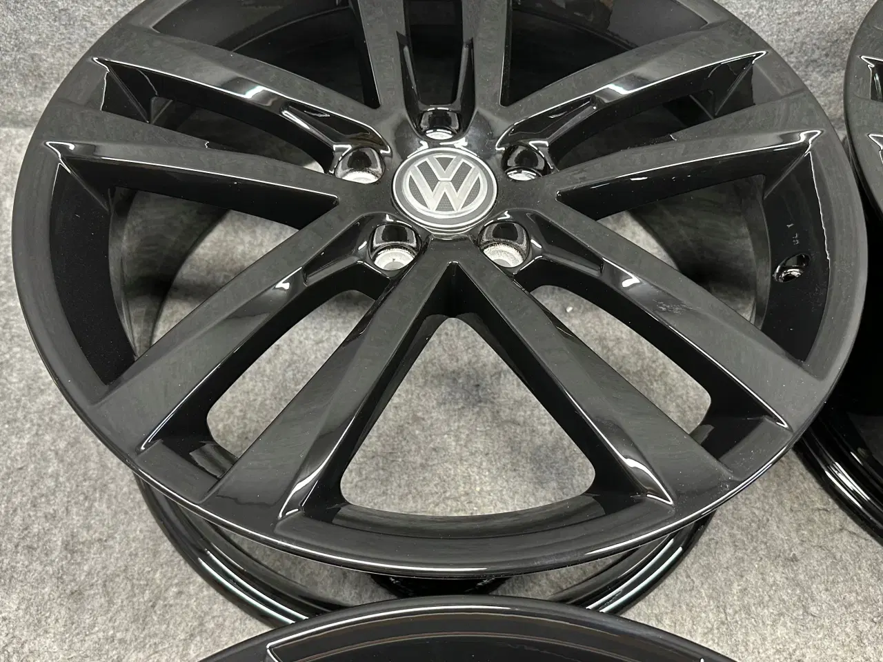 Billede 6 - VW PASSAT B7 B8 CC 561 SALVADOR 8.0" x 19" 5x112