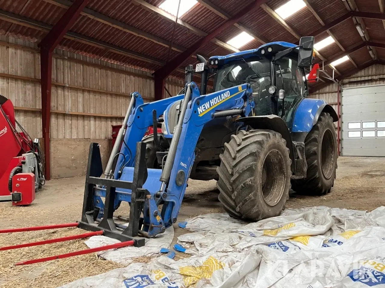 Billede 1 - Traktor New Holland T6.175 med Frontlæsser