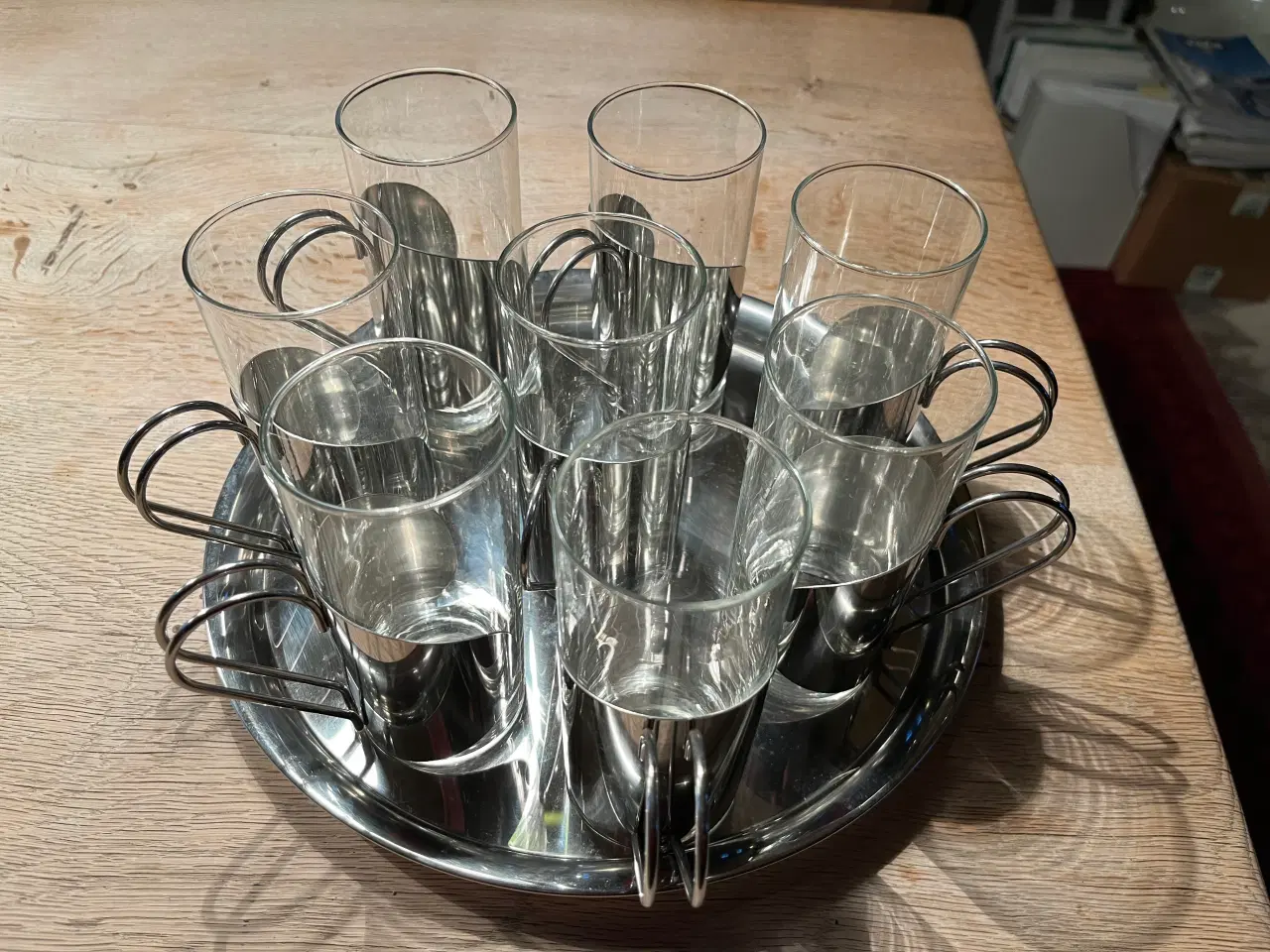 Billede 1 -  Gløgg glas og metalbakke