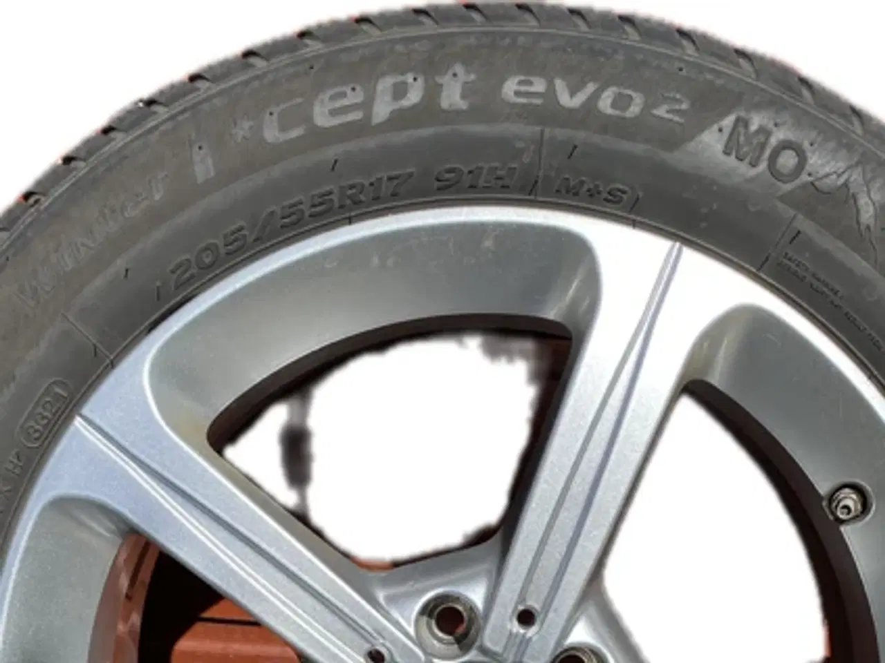 Billede 2 - Vinterdæk på aluminiumsfælge til Mercedes A 250E