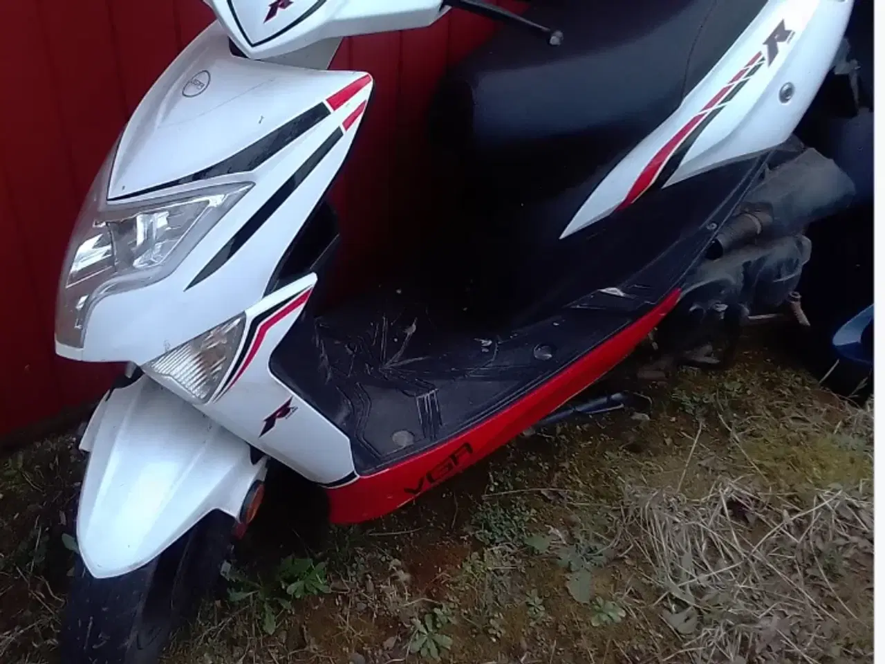 Billede 1 - Vga explora 30 scooter sælges i dele