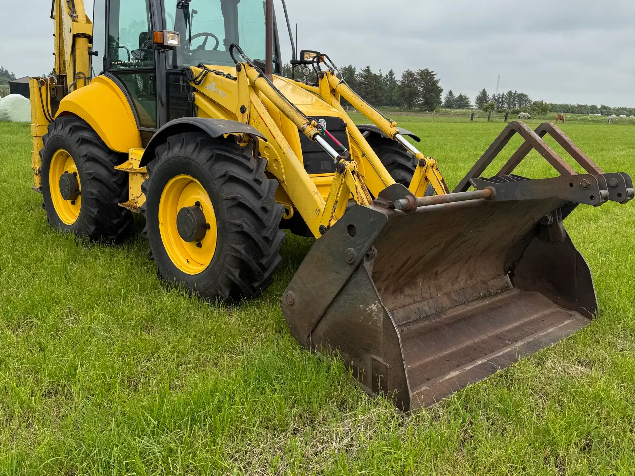Billede 1 - New Holland 115lb 