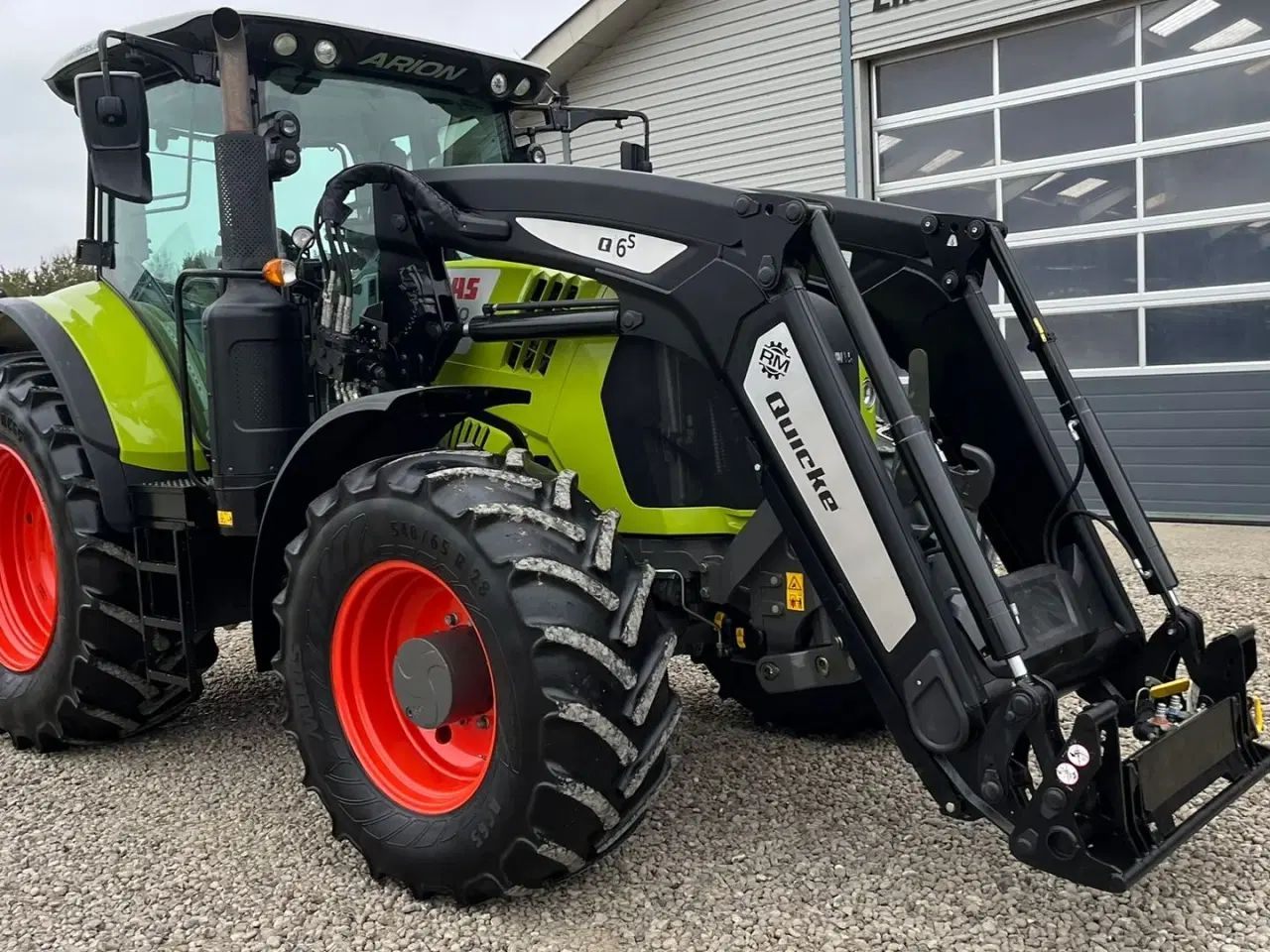 Billede 21 - CLAAS ARION 650 med frontlift og frontlæsser